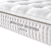 Image de Matelas Carlton double Hybride composé de ressort ensachés Jean Louis Scherrer sur un lit double