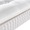 Image de Matelas Carlton double Hybride composé de ressort ensachés Jean Louis Scherrer sur un lit double