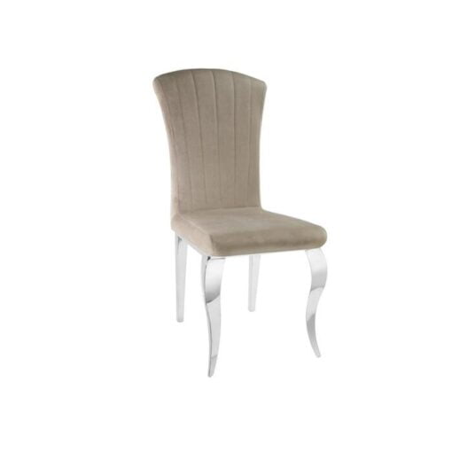 image de Chaise design Louis Velours antitache Moka Pieds inoxydable Argentés sur fond blanc. Chaise de salle à manger ou de bureau