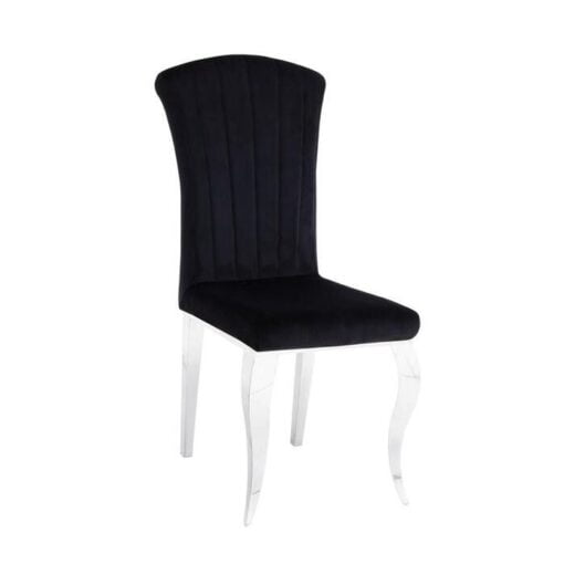 Image de Chaise design Louis Velours antitache Noir Pieds inoxydable Argenté sur fond blanc. Chaise de salle à manger ou de bureau