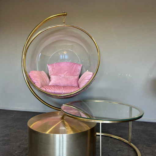 Image du fauteuil suspendu doré et rose MAISON DES MEUBLES