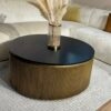 Table basse Rondo, plateau bois noir, côtés tasseaux dorés