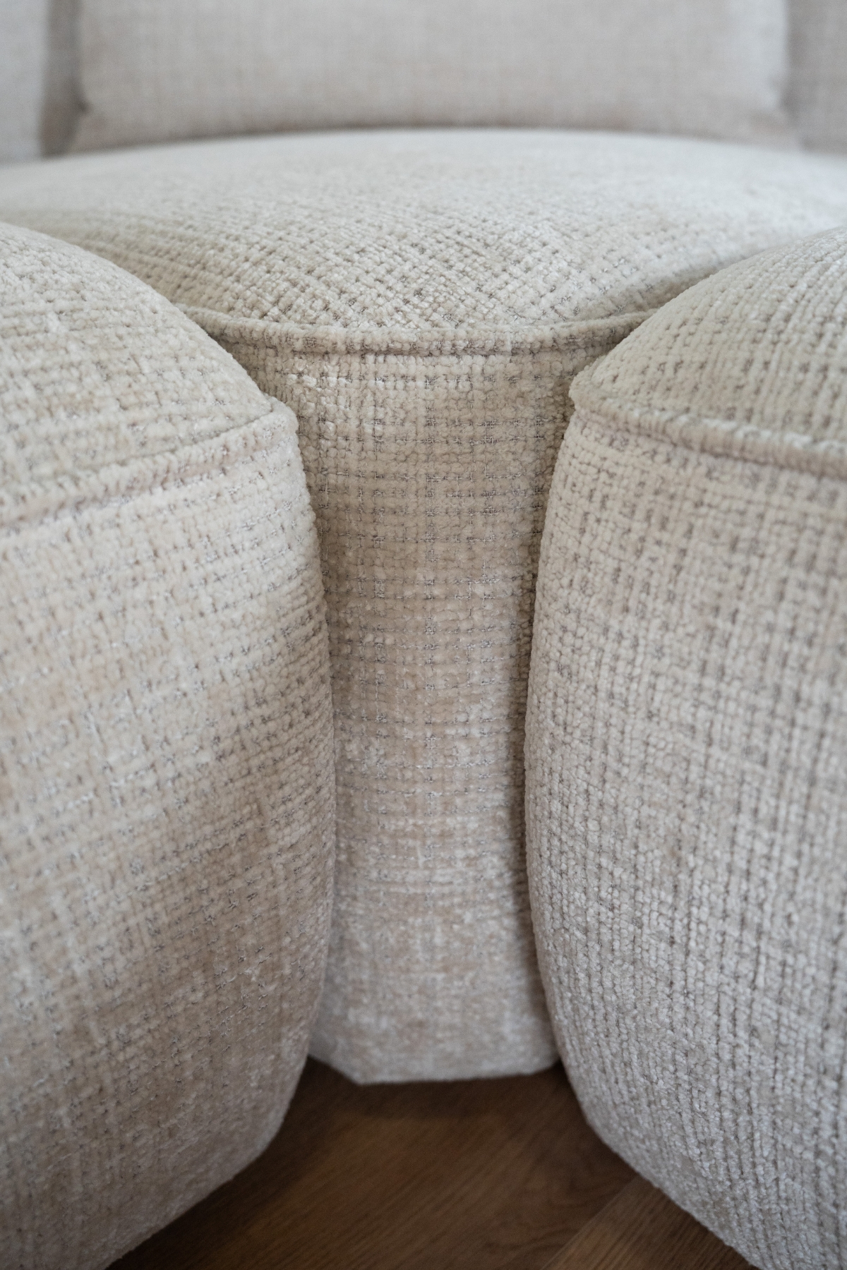 canapé modulable Mood en tissu chenille, avec méridienne, formes contemporaines et assises larges