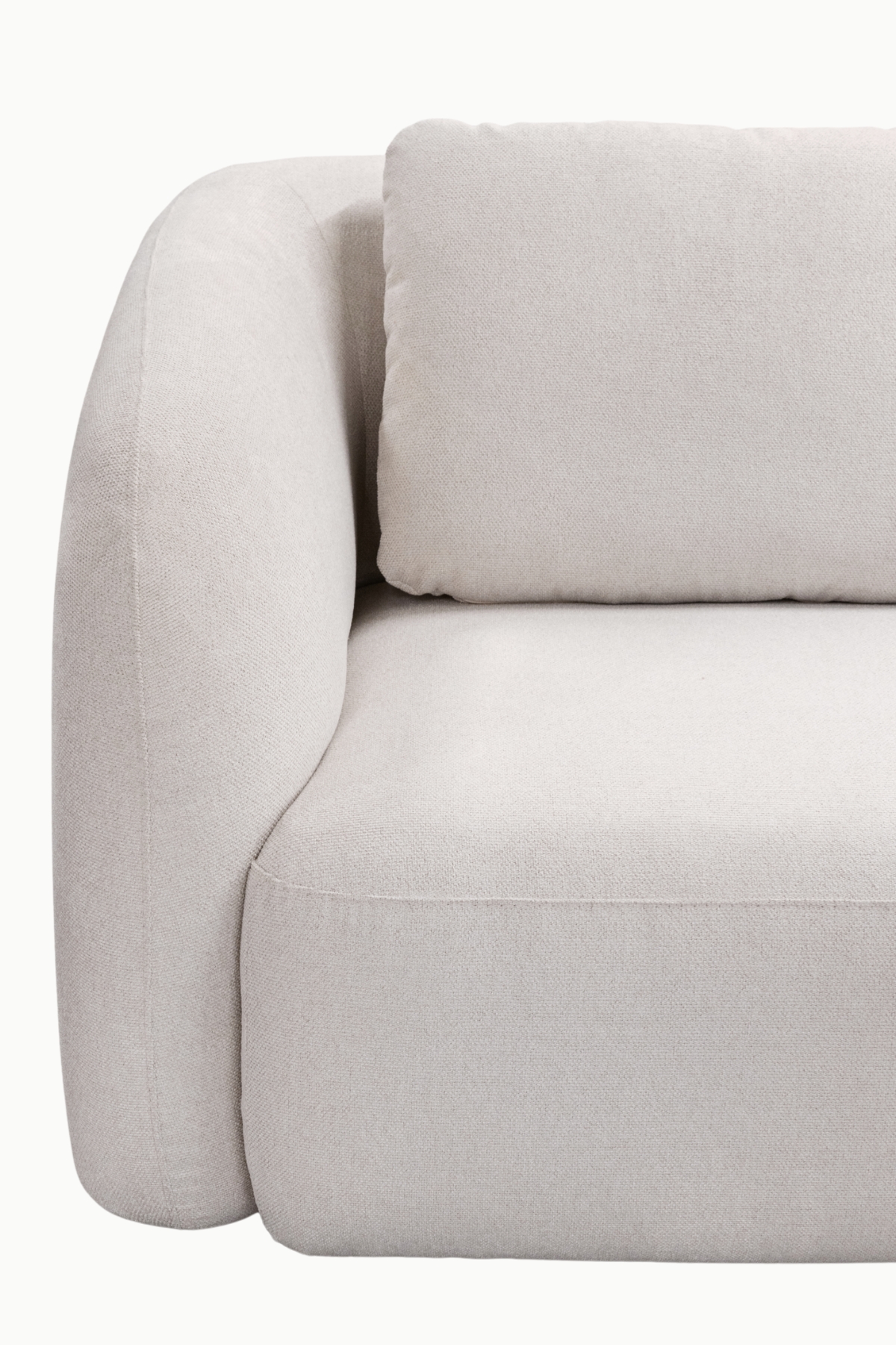 Canapé d’angle marina en tissu chenille écru, forme arrondie et assise confortable