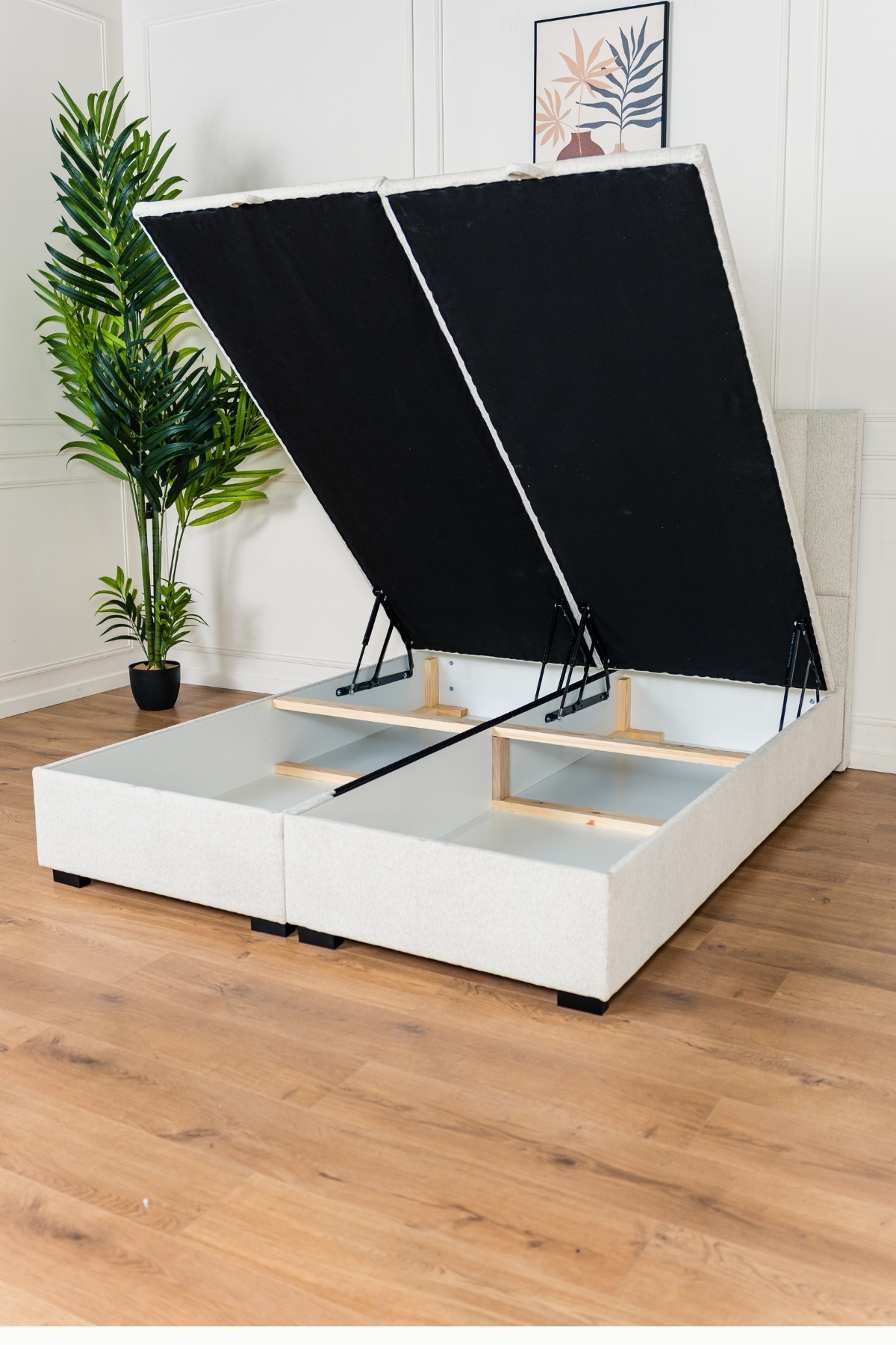 LIT_COFFRE_PRADA_2PL_CHENILLE_ECRU (7) Lit coffre Prada 2 places, tissu chenille écru, fabrication européenne.