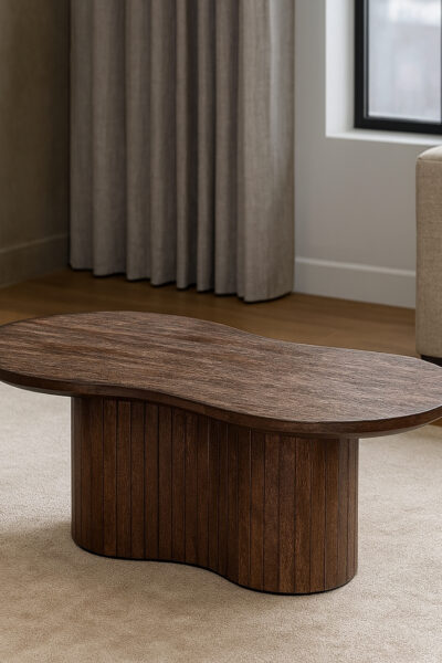 Table basse Lory forme organique en bois de manguier marron