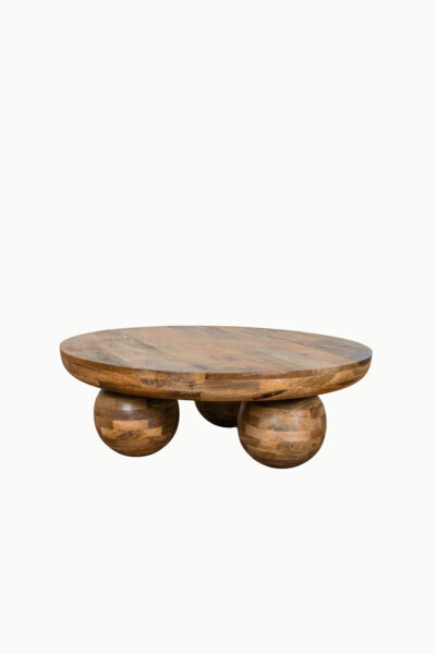 Table basse Balls ronde en bois de manguier marron avec pieds boule sculpturaux