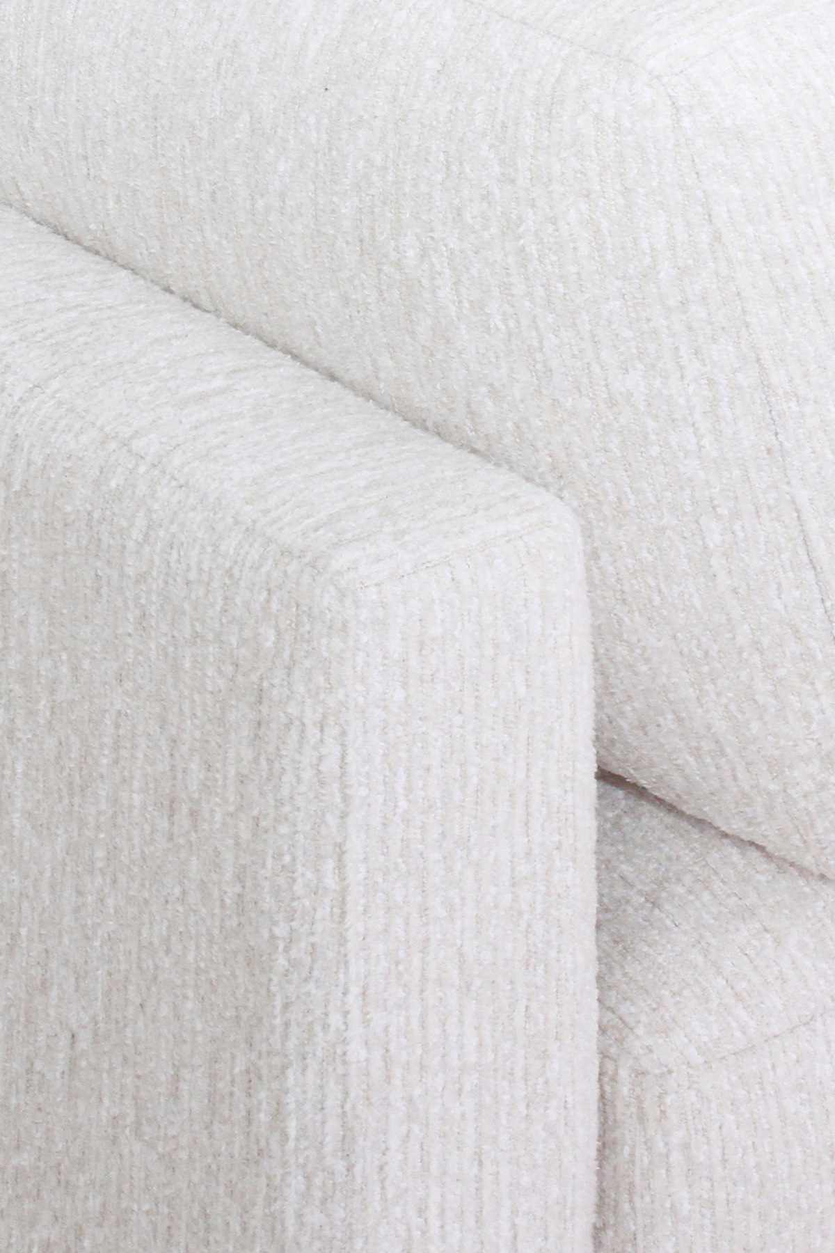 canapé d’angle modulable Kalia en tissu chenille beige avec pouf coffre de rangement