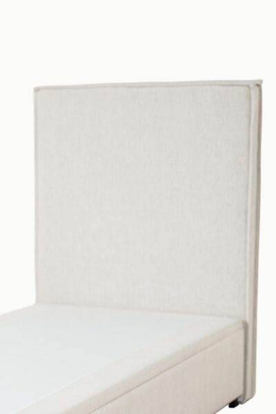 Lit coffre une place tina en tissu chenille écru, coffre de rangement, lattes en bouleau et fabrication européenne haut de gamme.