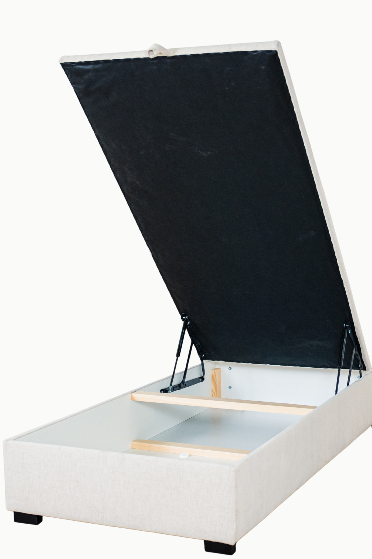 Lit coffre une place tina en tissu chenille écru, coffre de rangement, lattes en bouleau et fabrication européenne haut de gamme.