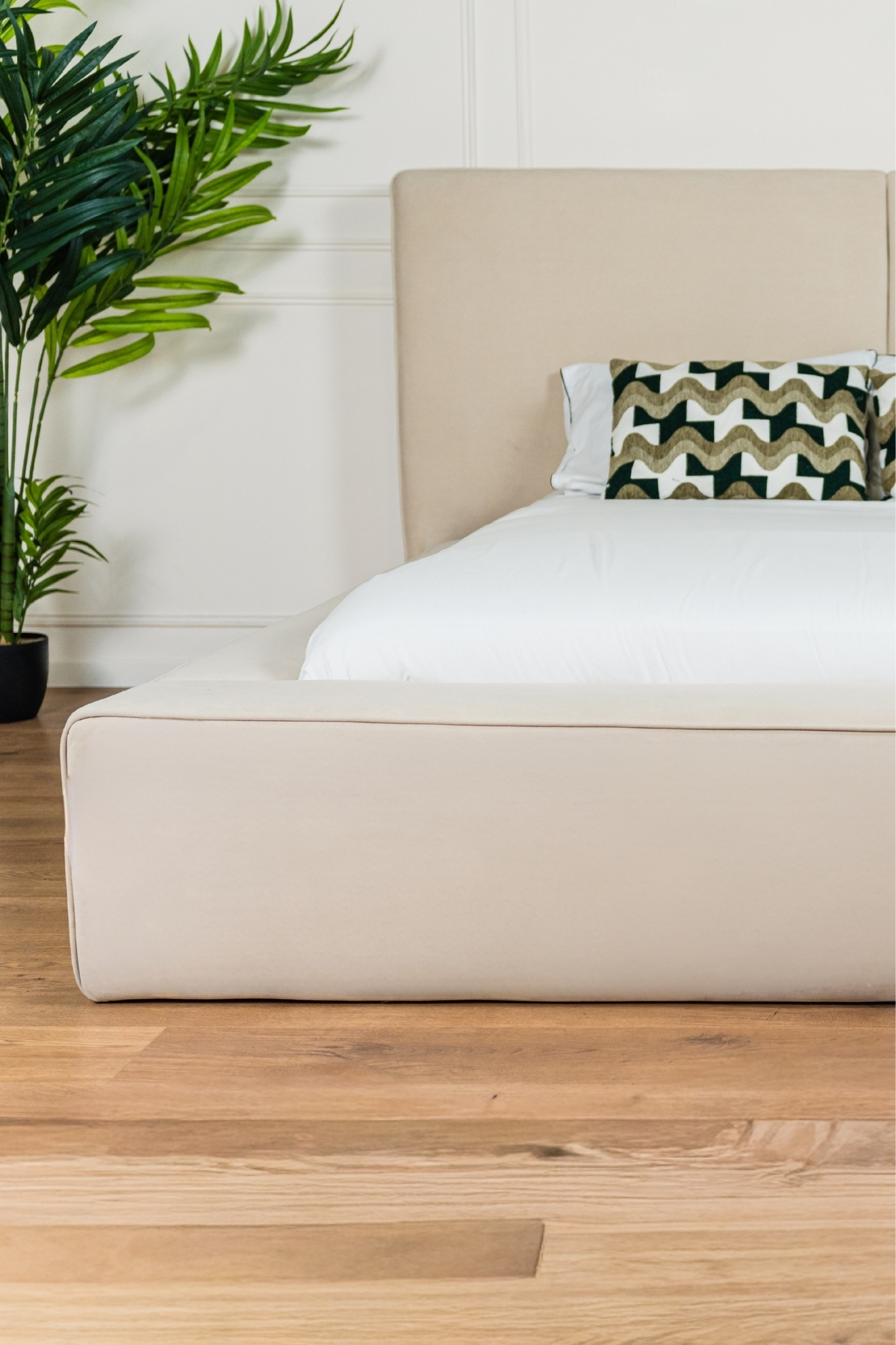 LIT COFFRE MAGNUM TISSU VELOURS 8