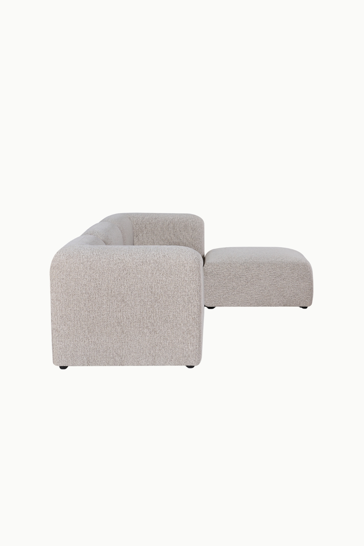 Découvrez le canapé d’angle modulable Bohem, un modèle design et confortable avec pouf assorti, idéal pour sublimer un salon contemporain.