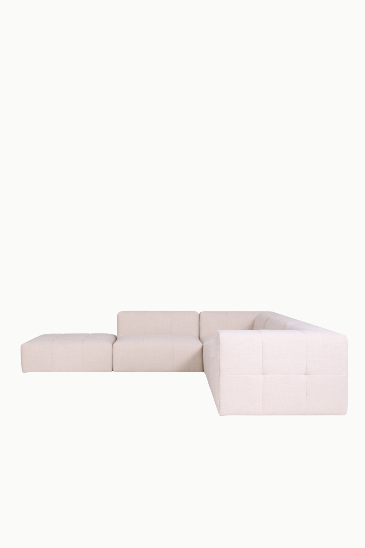 canapé d’angle réversible et modulable Sofia en tissu chenille beige, design moderne avec assises larges