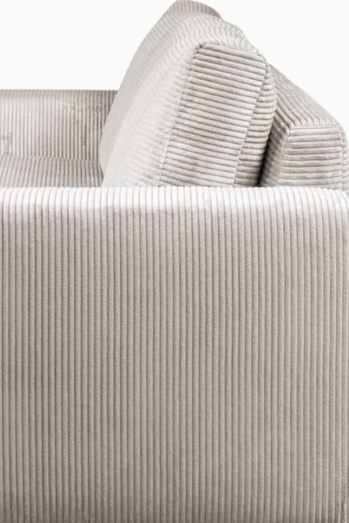 canapé d’angle Riviera en velours côtelé taupe, avec accoudoirs larges, assise profonde et méridienne